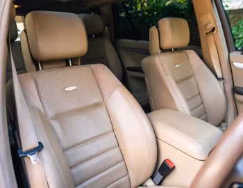 Interior Mercedes-Benz R 63 AMG [UK-spec] (W251) '2006–07