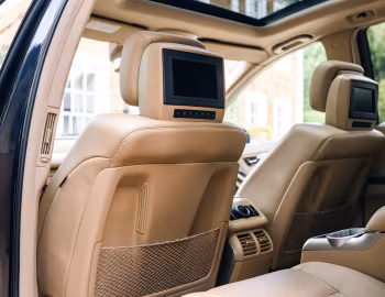 Interior Mercedes-Benz R 63 AMG [UK-spec] (W251) '2006–07