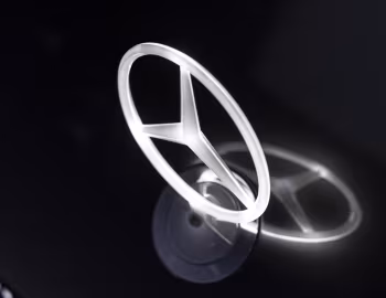Mascotte Mercedes-Benz Vision V '04.2025