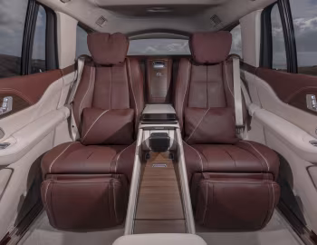 Interior 2021–23 Mercedes-Maybach GLS 600 4MATIC [North America] (X167) '2020–23