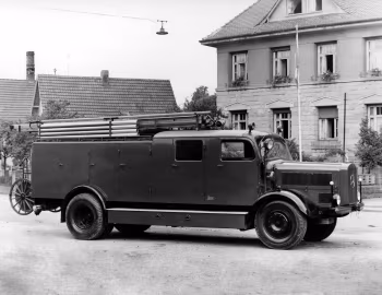 Mercedes-Benz L 4500 F Löschfahrzeug Metz LF 25 (L 303) '1949