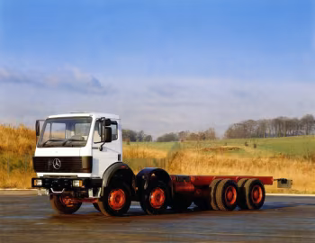 Mercedes-Benz 3229 K chassis [UK-spec] (Br.625) '1989–93