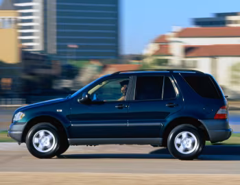 1998–2001 Mercedes-Benz ML 320 [North America] (W163) '1997–2001