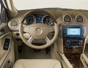 Panel frontal Mercedes-Benz ML 500 [Worldwide] (W164) '2005–08