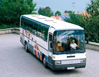 Mercedes-Benz O 303 13 RHD '1982–92