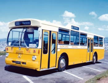 Mercedes-Benz O 305 [Australia] (Br.307) '1973–87