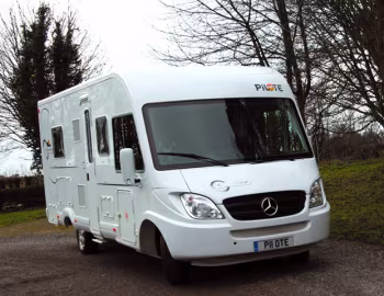 Pilote Explorateur G733 (Br.906) '2007–09