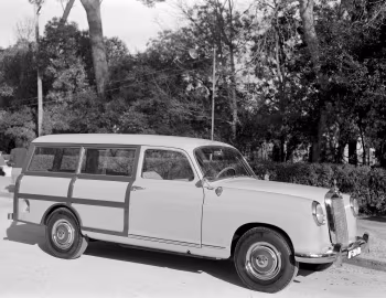 Mercedes-Benz Carrinha [Portugal] (W120/W121)