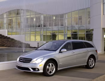 2009–10 Mercedes-Benz R 320 BlueTec [North America] (W251) '2008–10