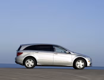 2009–10 Mercedes-Benz R 320 BlueTec [North America] (W251) '2008–10