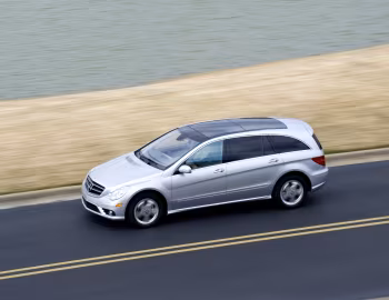 2009–10 Mercedes-Benz R 320 BlueTec [North America] (W251) '2008–10