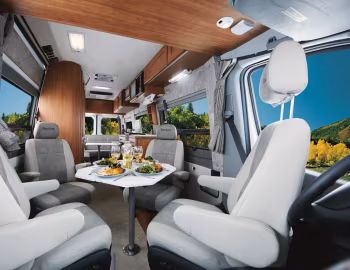 Interior 2011–14 Roadtrek RS-Adventurous (Br.906) '2010–14