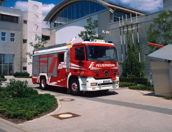Mercedes-Benz Actros 1835 F Rosenbauer HLF (MP1) '1997–2002