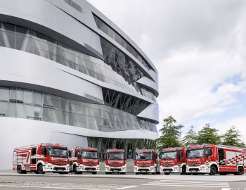 Mercedes-Benz Antos 1843 Rosenbauer AT HLF 40 '2016–????