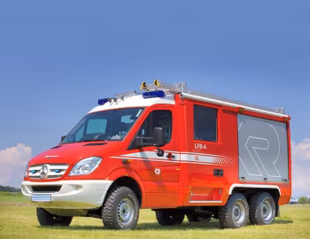 Oberaigner 718 CDI 6×6 с кузовом Rosenbauer CL LFB-A '2010–????