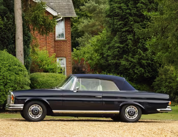 Mercedes-Benz 280 SE 3.5 Cabriolet [UK-spec] (W111) '11.1969–07.1971