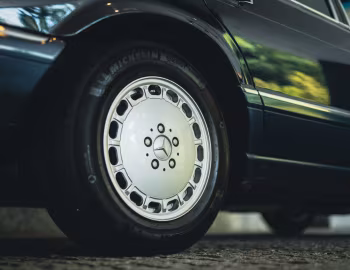 Mercedes-Benz 300 SE [Japan] (W126) '1991