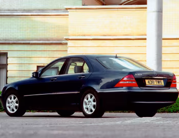 Mercedes-Benz S 320 CDI [UK-spec] (W220) '1999–2002