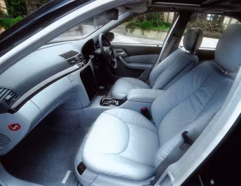 Interior Mercedes-Benz S 320 CDI [UK-spec] (W220) '1999–2002