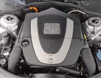 Bajo el capó 2010–13 Mercedes-Benz S 400 Hybrid [North America] (W221) '2009–13