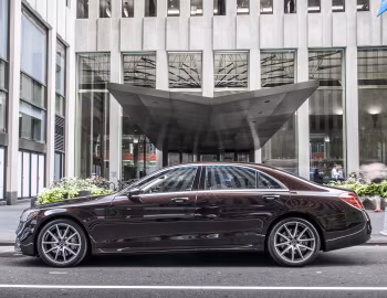 2018–20 Mercedes-Benz S 560 Lang 4MATIC AMG Line [North America] (V222) '2017–20