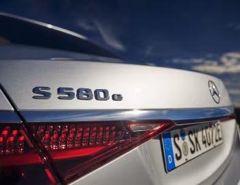 Mercedes-Benz S 580 e 4MATIC lang [Worldwide] (V223) '2021–26