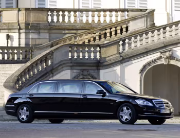 Mercedes-Benz S 600 Guard Pullman (W221) '2010–13