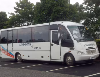 Mercedes-Benz Vario O 815 D Sitcar Beluga [UK-spec] (C29F) '07.2001–03.2005