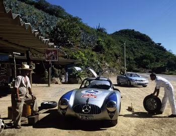 Mercedes-Benz SL-Class