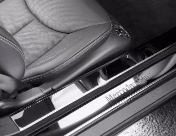 Interior Mercedes-Benz SL 350 Night Edition [UK-spec] (R230) '2010–11
