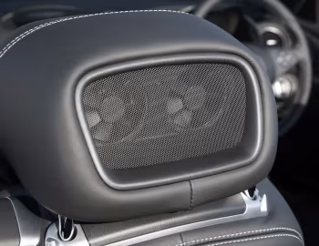 Interior Mercedes-Benz SL 500 [UK-spec] (R230) '2008–11