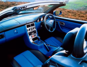 Interior Mercedes-Benz SLK 200 Kompressor [UK-spec] (R170) '2000–04