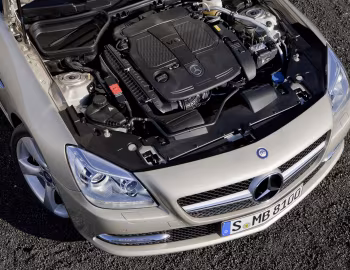 Bajo el capó Mercedes-Benz SLK 350 [Worldwide] (R172) '2011–15