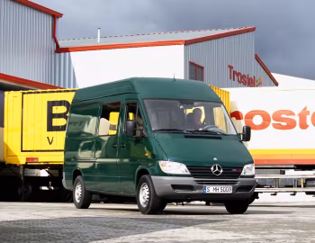 Mercedes-Benz Sprinter 316 CDI Panel Van (Br.903) '04.2000–02
