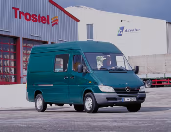 Mercedes-Benz Sprinter 316 CDI Panel Van (Br.903) '04.2000–02