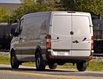 2007–13 Mercedes-Benz Sprinter 2500 Cargo [North America] (Br.906) '2006–13