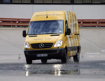 Mercedes-Benz Sprinter High Roof Van (Br.906) '06.2006–13