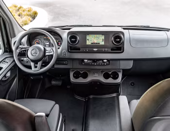 Panel frontal Mercedes-Benz Sprinter Mobility 23 '2018–pr.