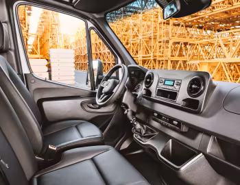 Interior Mercedes-Benz Sprinter 516 CDI Pickup [Worldwide] '2018–pr.