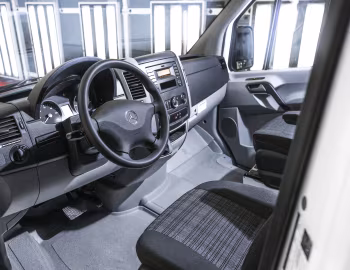 Interior 2017–18 Mercedes-Benz Sprinter Worker [North America] (W906) '2016–18