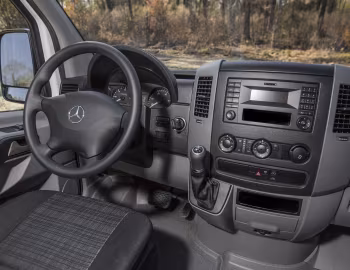 Interior 2017–18 Mercedes-Benz Sprinter Worker [North America] (W906) '2016–18