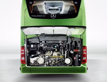 Bajo el capó Mercedes-Benz Tourismo RHD '2017–pr.