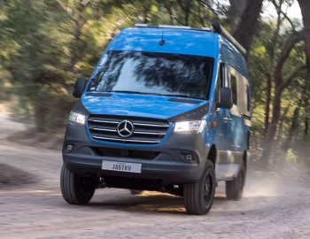 Trakka Jabiru J2M AWD (Br.907) '2018–pr.