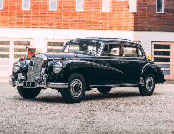 Mercedes-Benz 300 Limousine mit Schiebedach (W186 IV) '1955–57