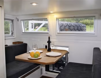 Interior Unicat MD52h Mercedes-Benz Unimog U 4000 6×6 '2011–pr.