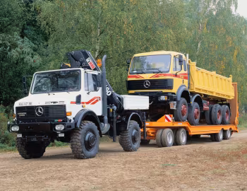 Mercedes-Benz Unimog U 2450, Mercedes-Benz 3538 AK 8×6 Meiller Dreiseitenkipper