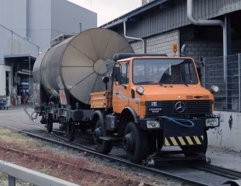 Mercedes-Benz Unimog U 1600 Zweiwegefahrzeug (Br.427) '1988–2003