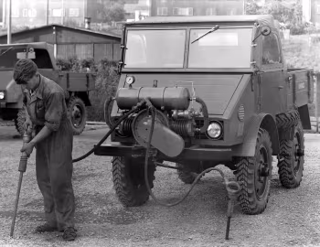 Mercedes-Benz Unimog U25 (2010) '06.1951–07.1953