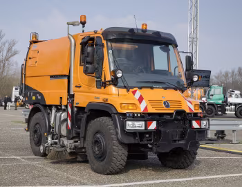 Mercedes-Benz Unimog U 400 Schmidt SK 350 Kehrmaschine (Br.405) '2000–13
