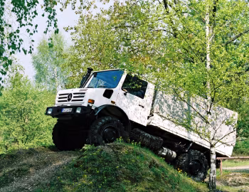 Mercedes-Benz Unimog U 5000 (Br.437.4) '2002–13